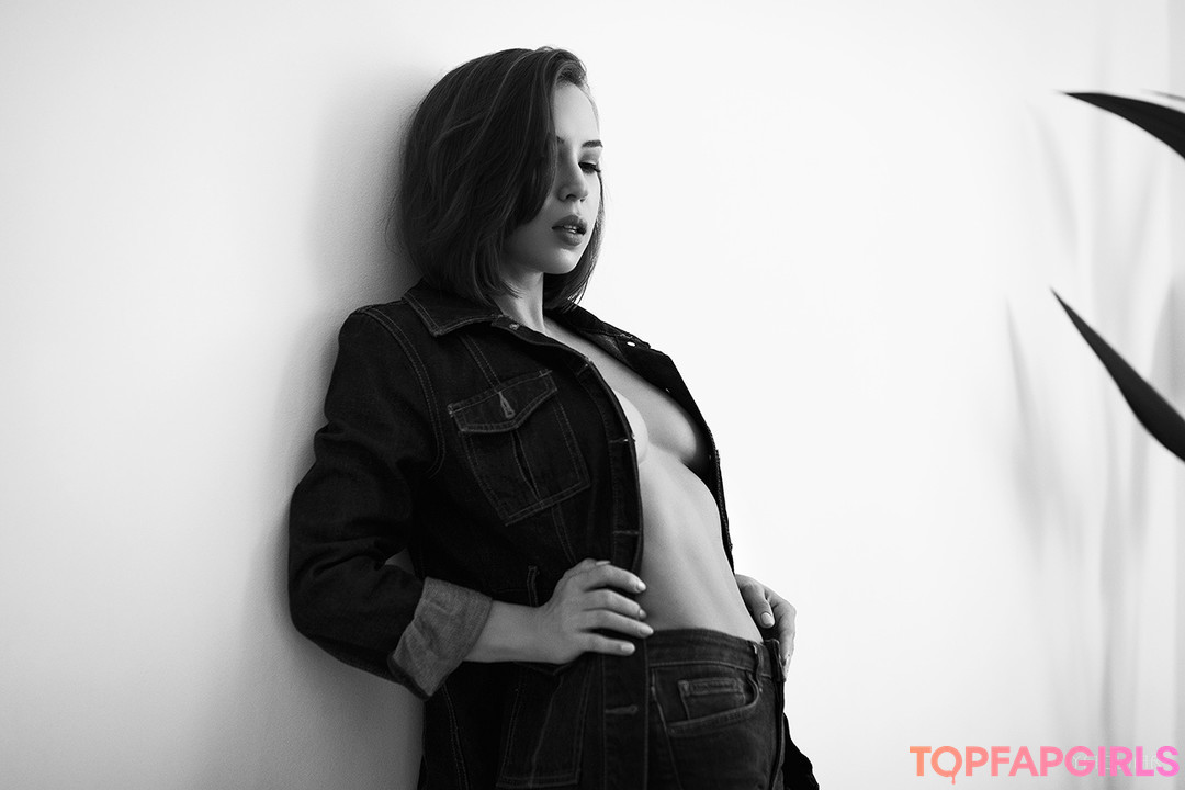 asian solo onlyfans pornographic images