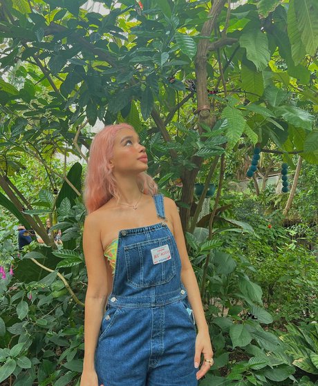 curvy lesbian onlyfans porn img