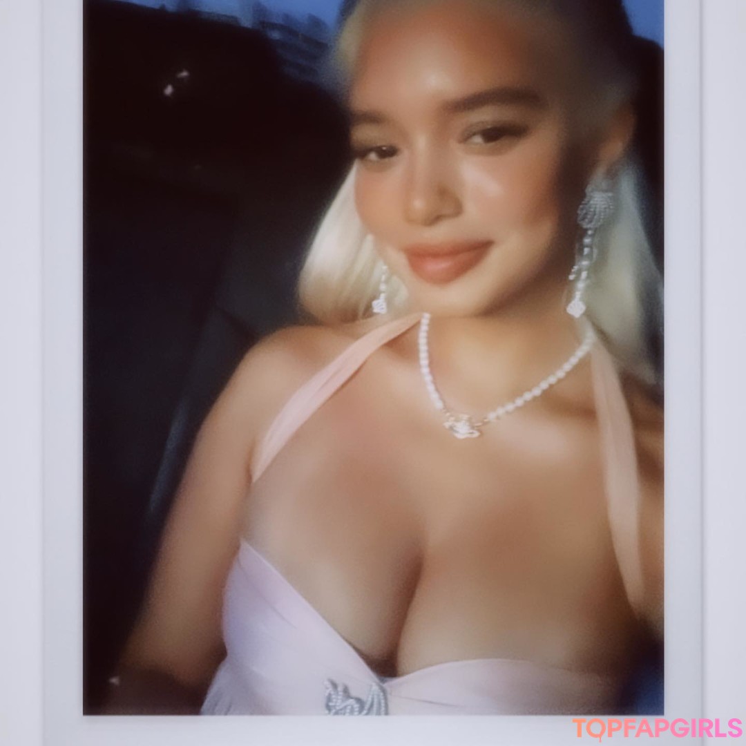 anime babe onlyfans art nude pic