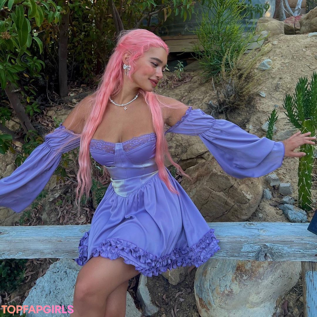 Sab Zada pornographic model pics