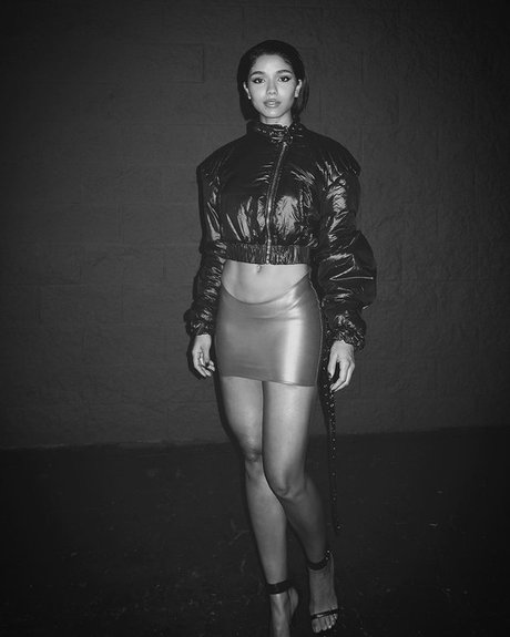 Yovanna Ventura art star photos