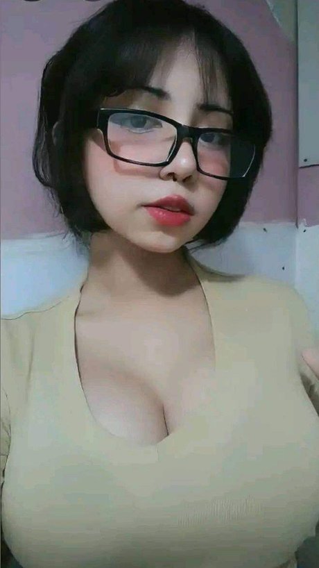 milf free onlyfans erotic pic