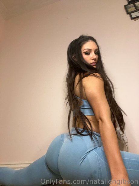 Natalie Gibson model erotic pics