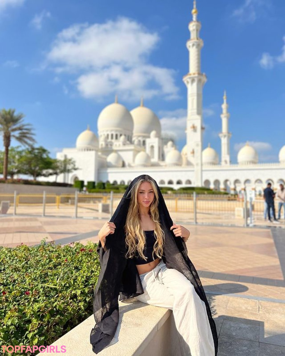 Charly Jordan star sexy image