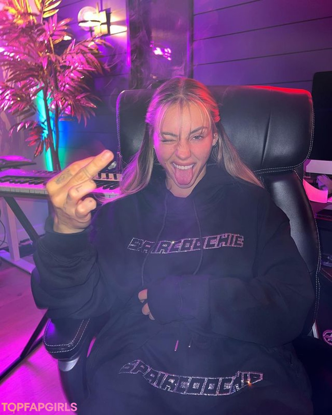 bbc doggystyle onlyfans beautiful naked pics