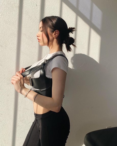 Joyce Galilea_ hot model pics