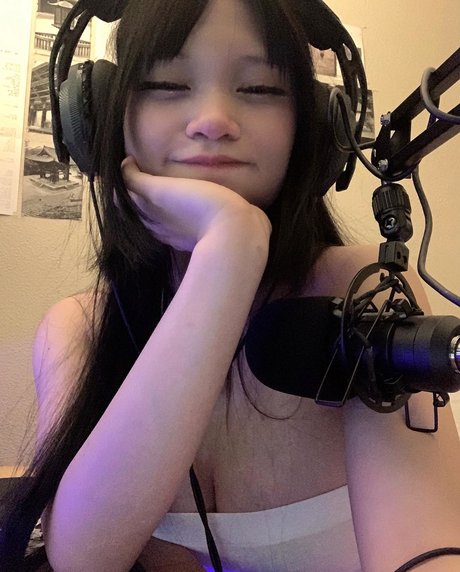 shemale riding onlyfans hot nude pic