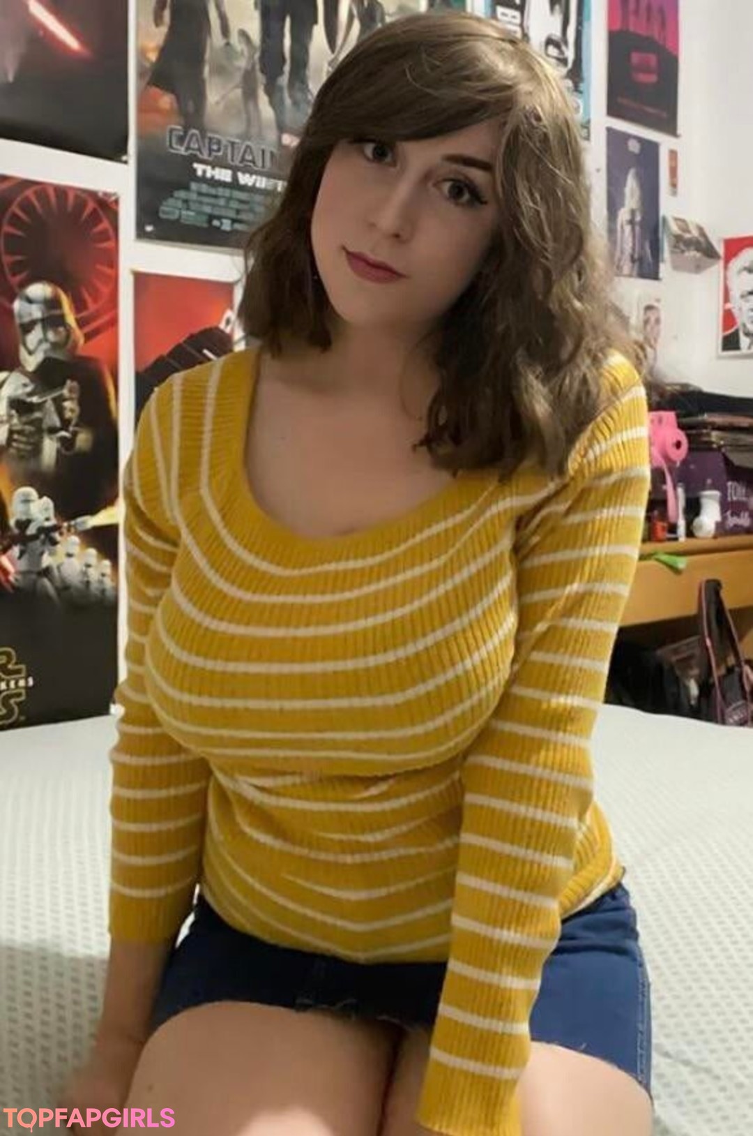 Maddie Reznor model sexy galleries