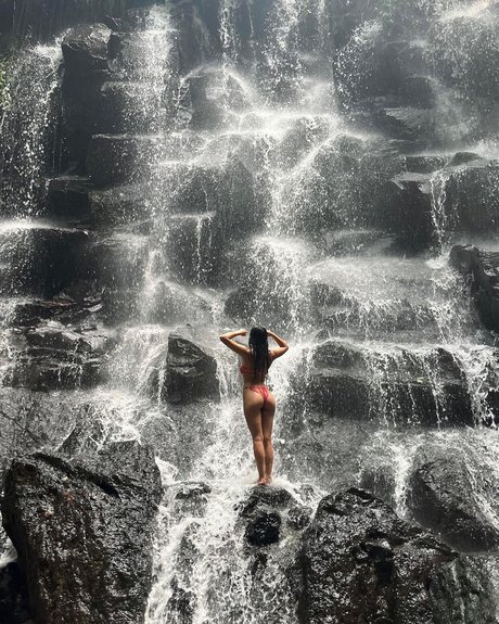 Meilani Kalei beautiful pornstar pictures