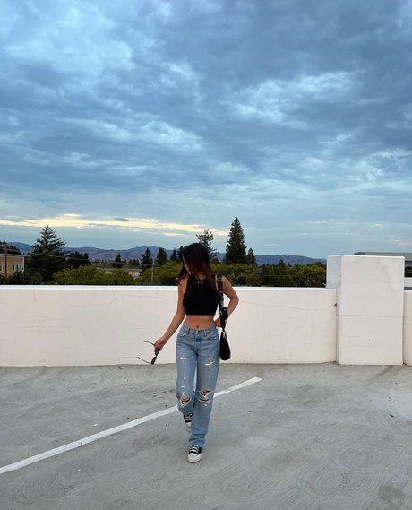 Meilani Kalei high quality star photos