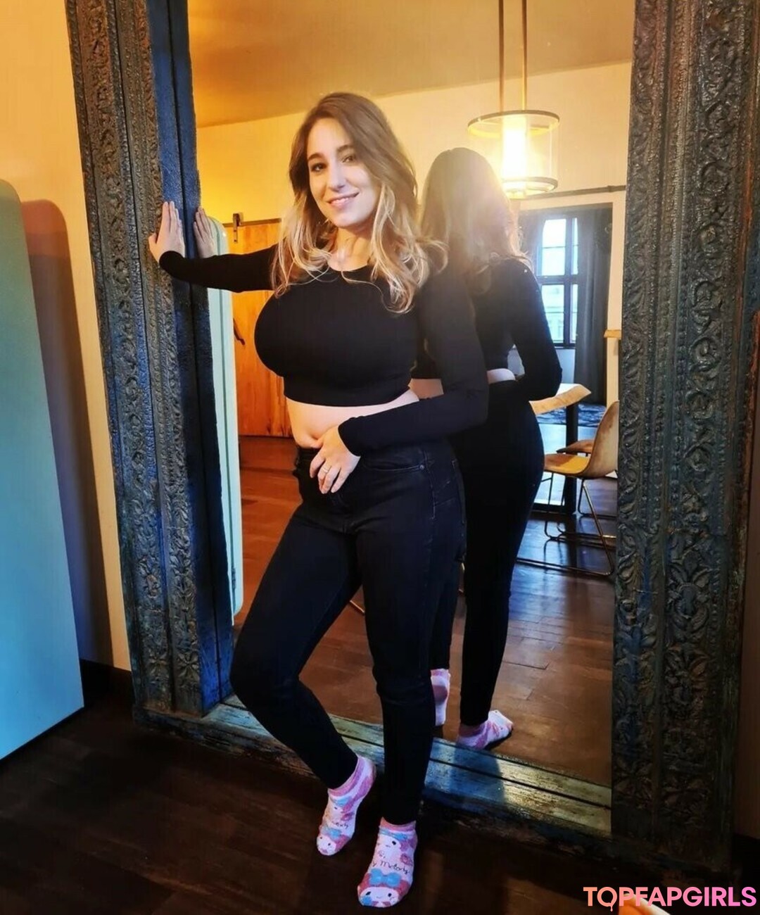 Yonia hd pornstar archive