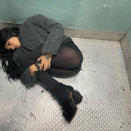 _Andrea Cervantes model beautiful pics