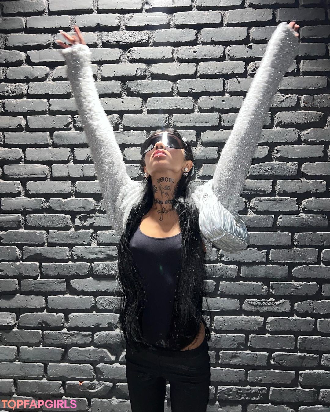 bimbo onlyfans hot nude photo