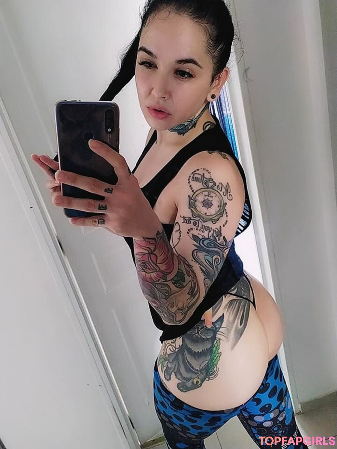 swim onlyfans pretty photos