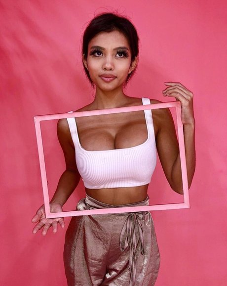 redhead threesome onlyfans beautiful xxx gallery