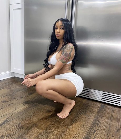 Ashley Burgos exclusive pornstar gallery