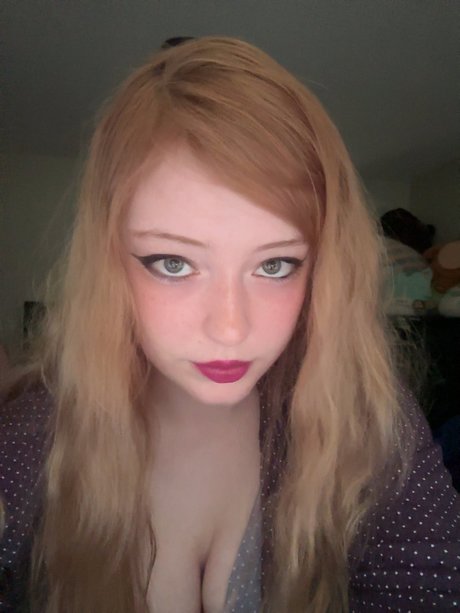 Initialelon perfect star photo