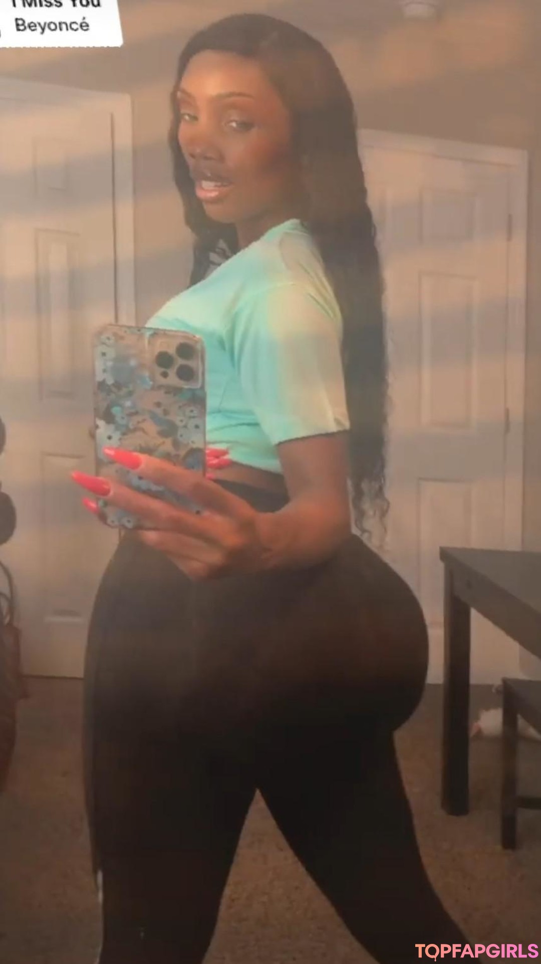 Carolina charm model pornographic gallery
