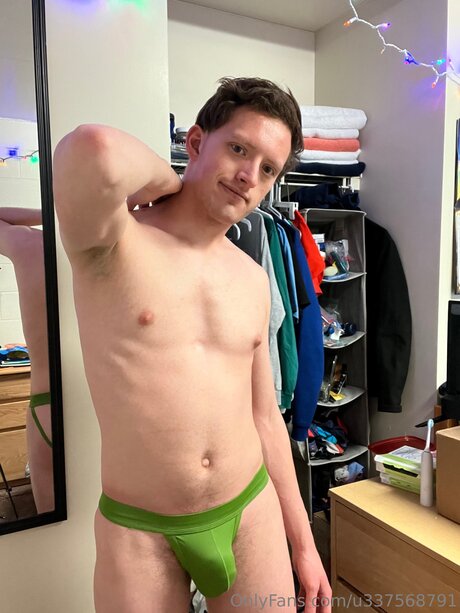 U337568791 pornstar free images