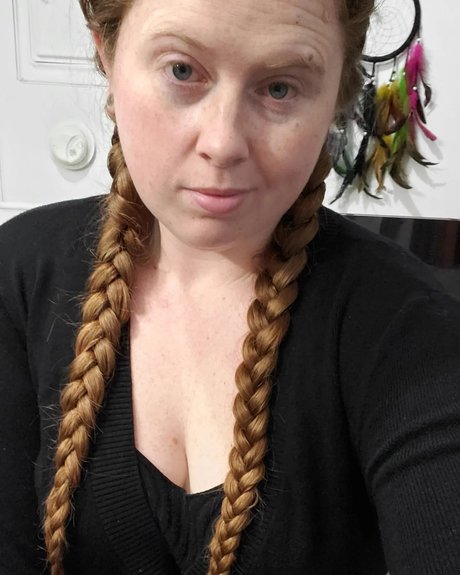 Teddy Souless adult model gallery