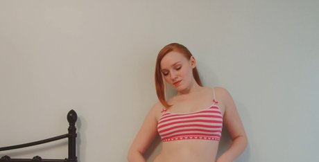 Kloe Kane star top images