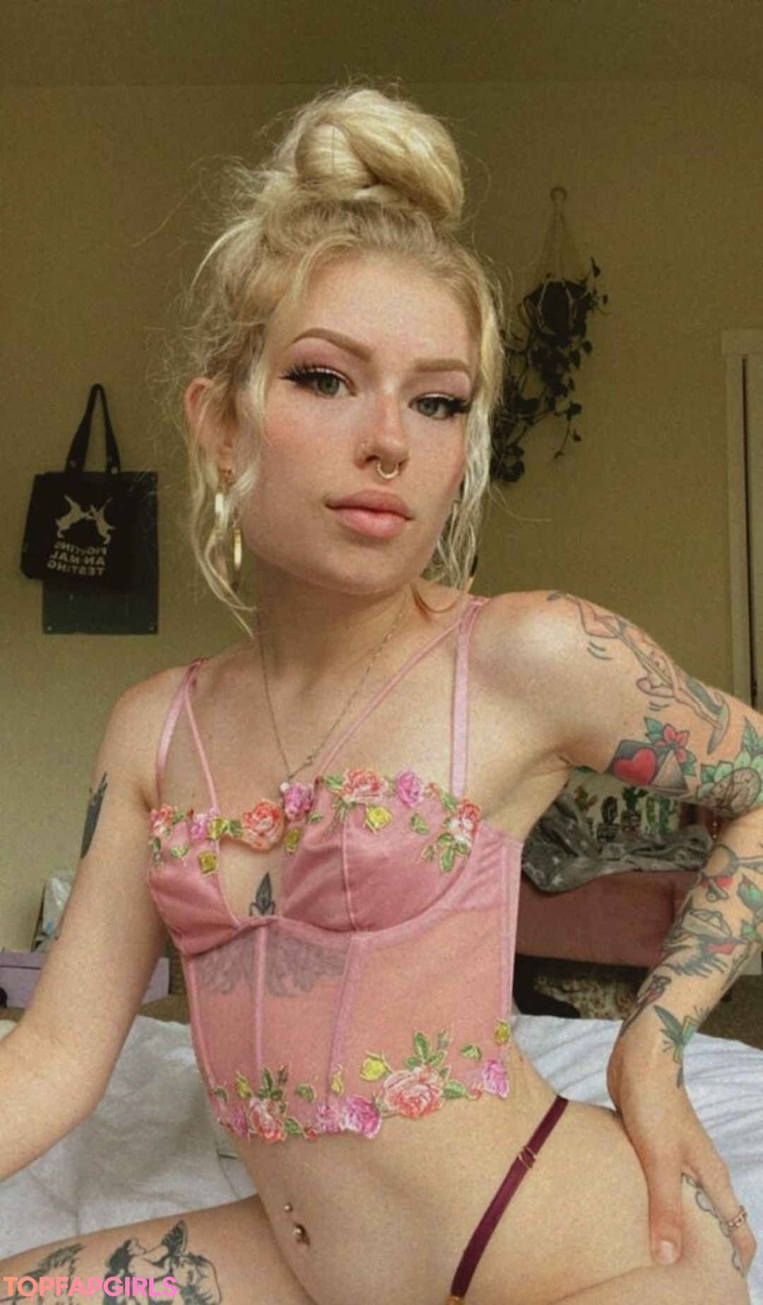 Bre erotic actress images