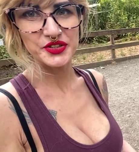 trans dominatrix onlyfans free sex gallery