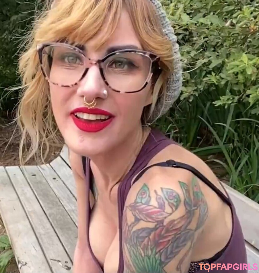 dirty talk onlyfans art nude pic