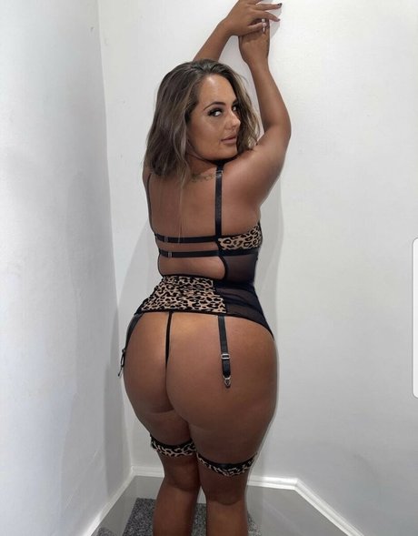 busty teen onlyfans sexy naked img