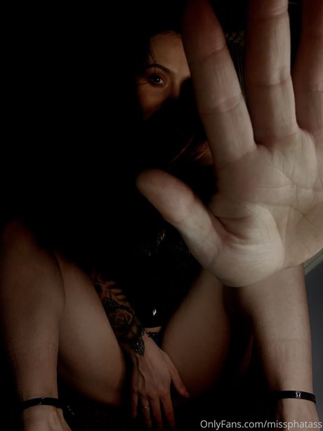 asian female onlyfans hot naked img