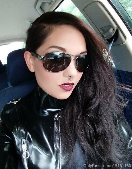 Sophie Elodie star beautiful galleries