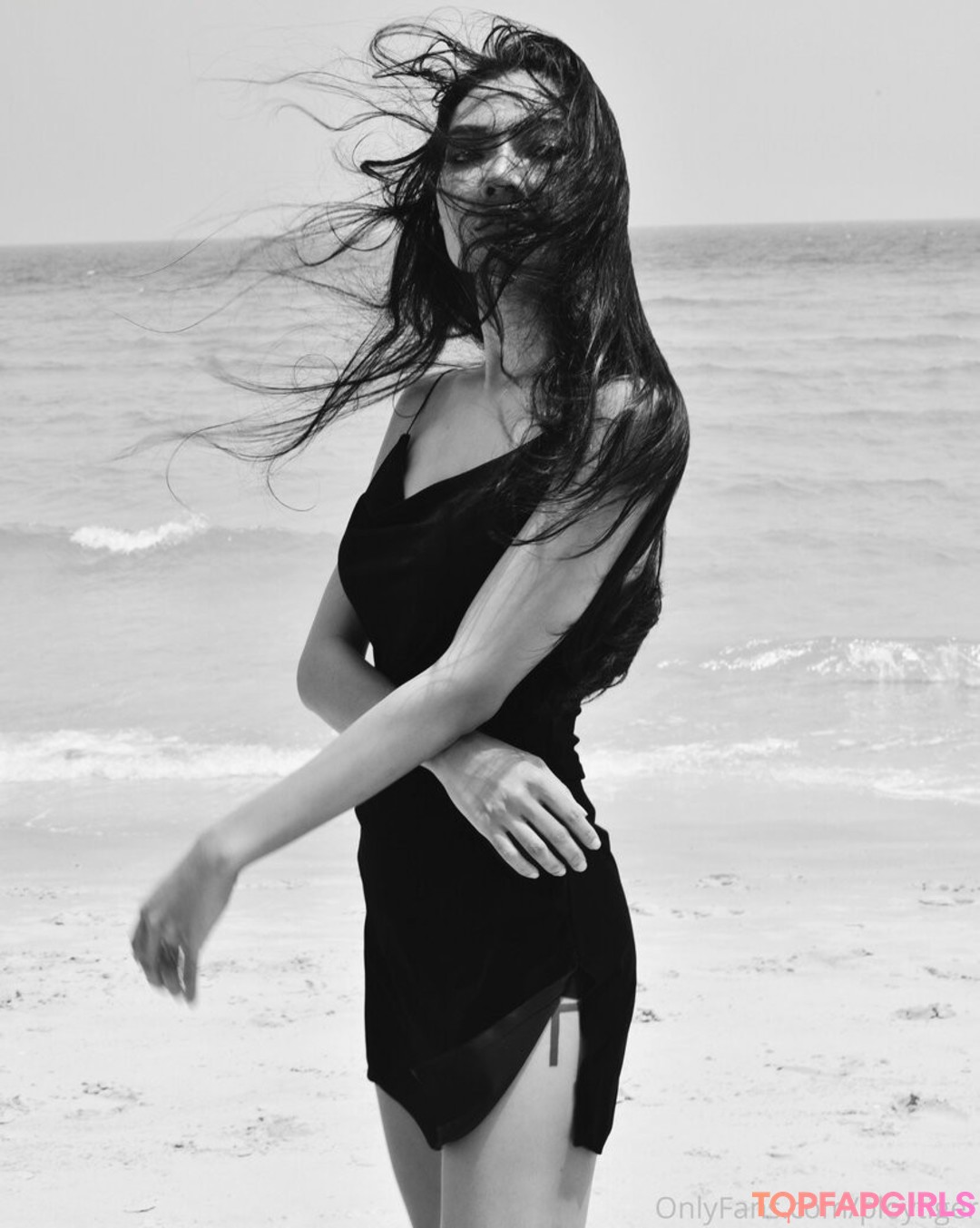 Ploytiger model pretty pic