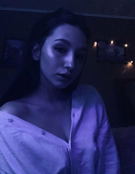 Cutie Lana art model image