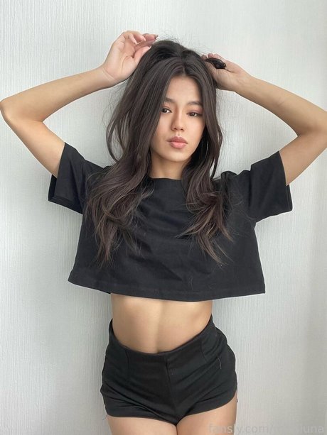 missluna top model images