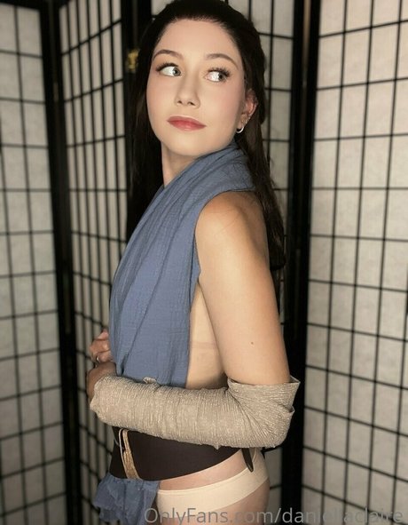 Daniella Claire star hot photo