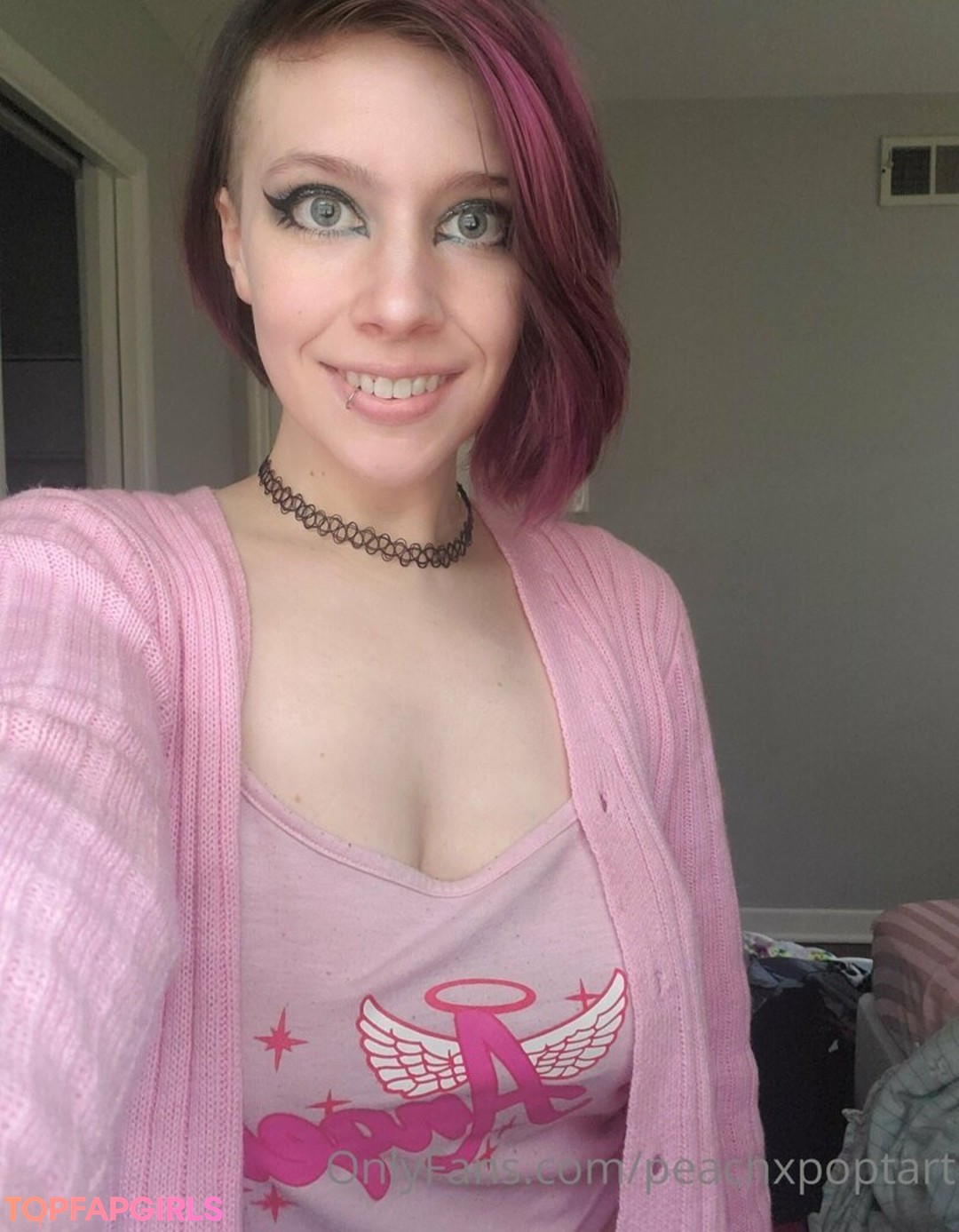 PeachxPoptart pornstar pic
