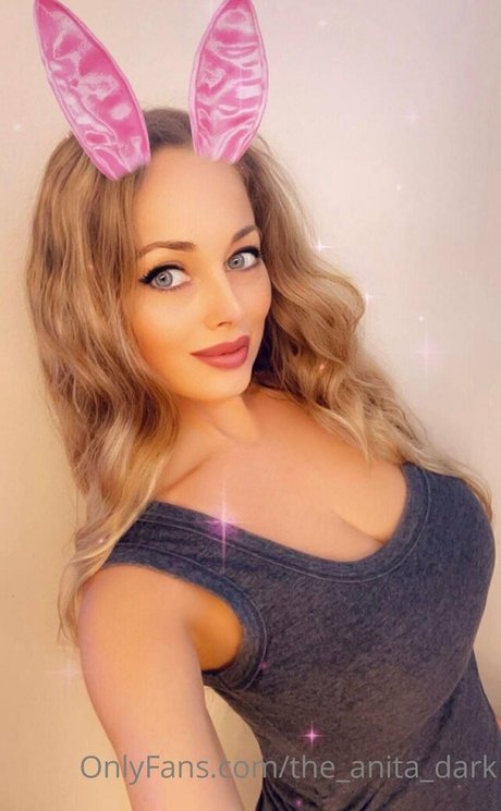 Anita Dark nudes pornstar galleries