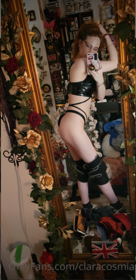 Clara Cosmia porn model images