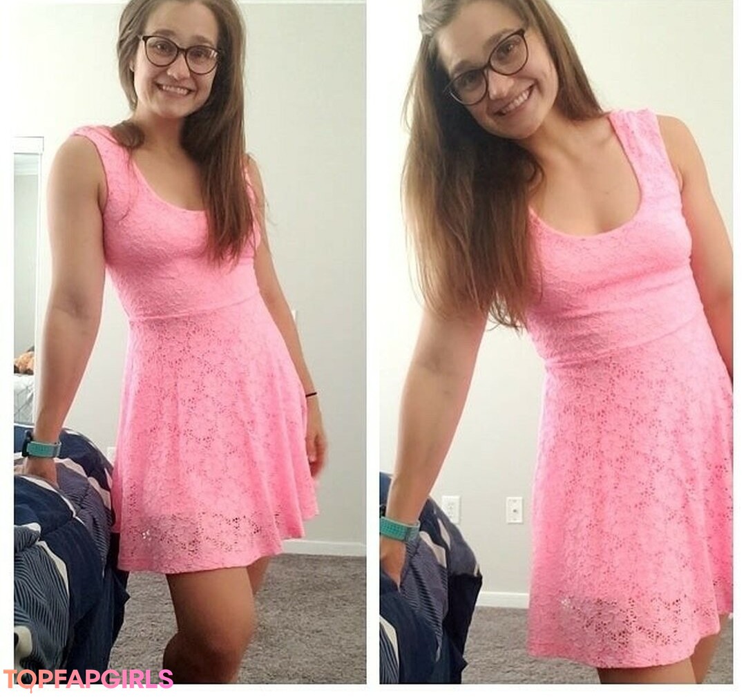 Queen Amber exclusive model photos