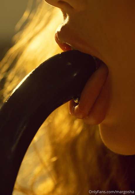 Margosha__22 sex model picture