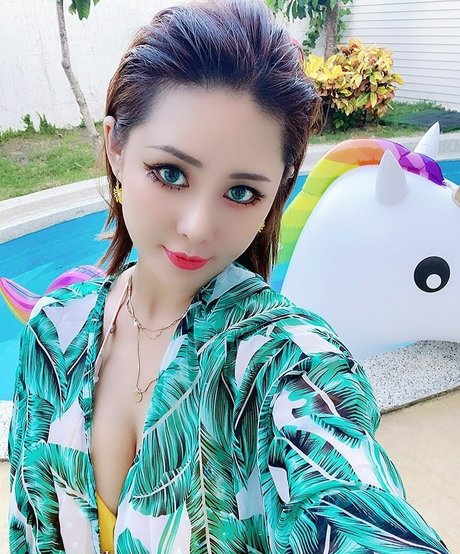 teen orgasm onlyfans naked gallery