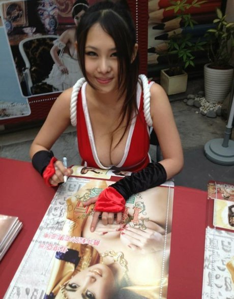 Ma Yourong_ art model pic