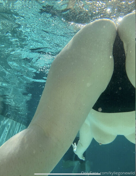 Kylie Kayy pornstar naked archive