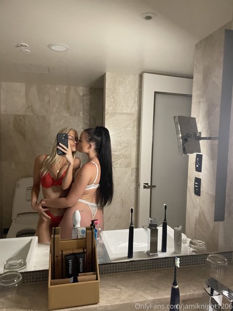 Lili Eastwood sex star photos