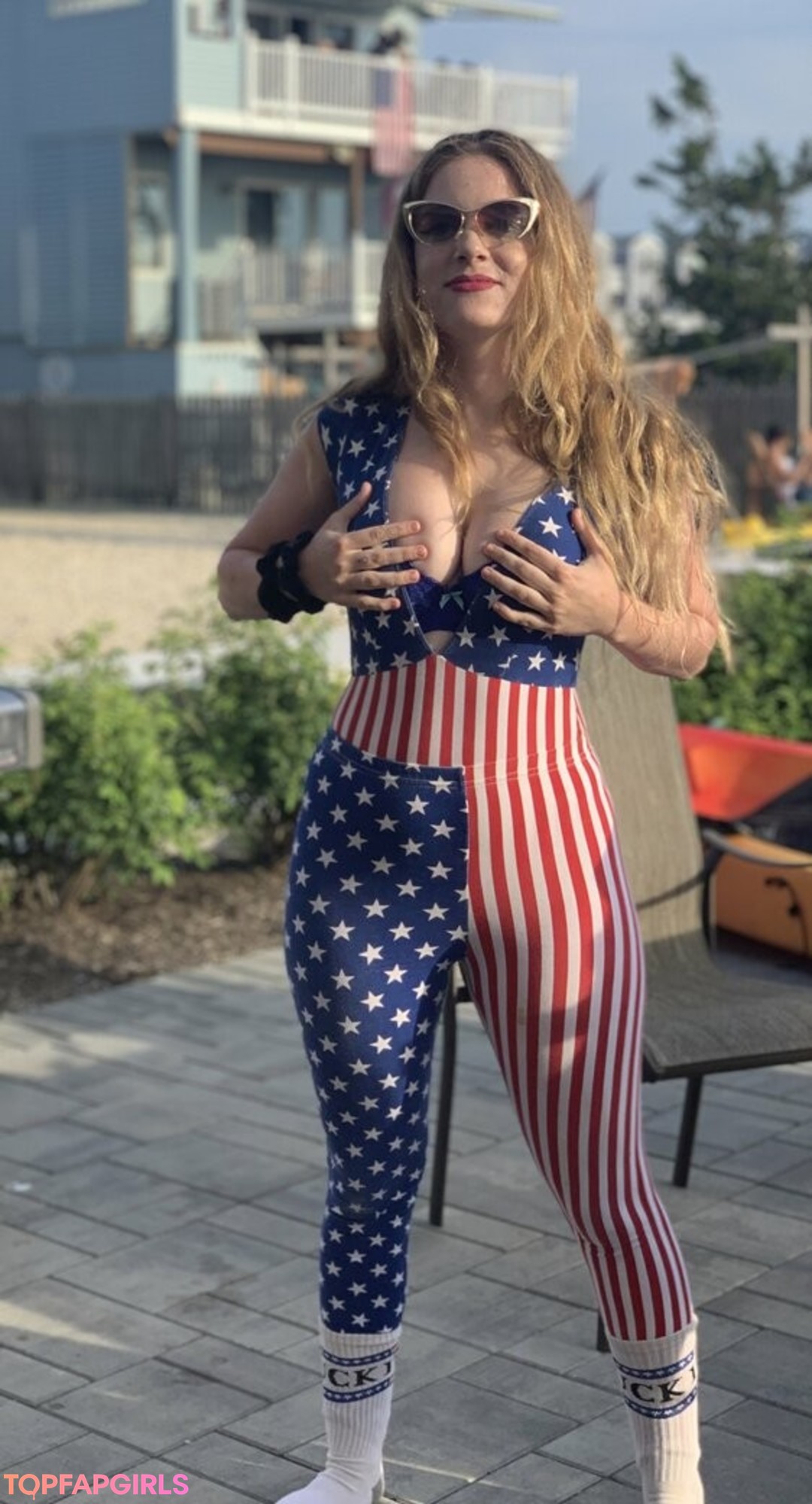 curvy kitty onlyfans naked pictures