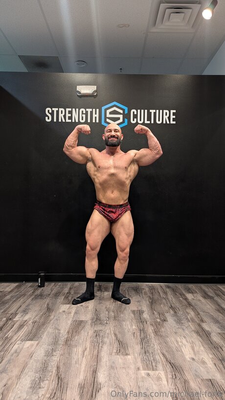 Michael Forte hd actress pics