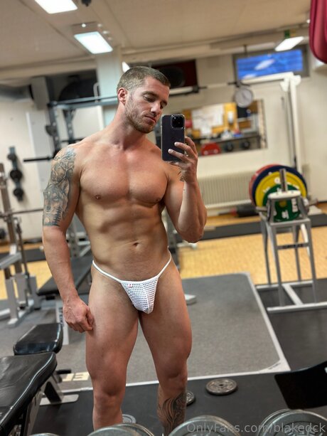 fat pussy onlyfans top img