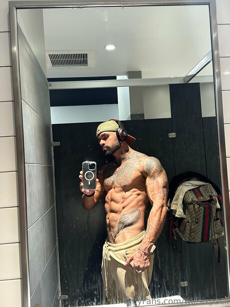 Willsixpack69 sexy star photos