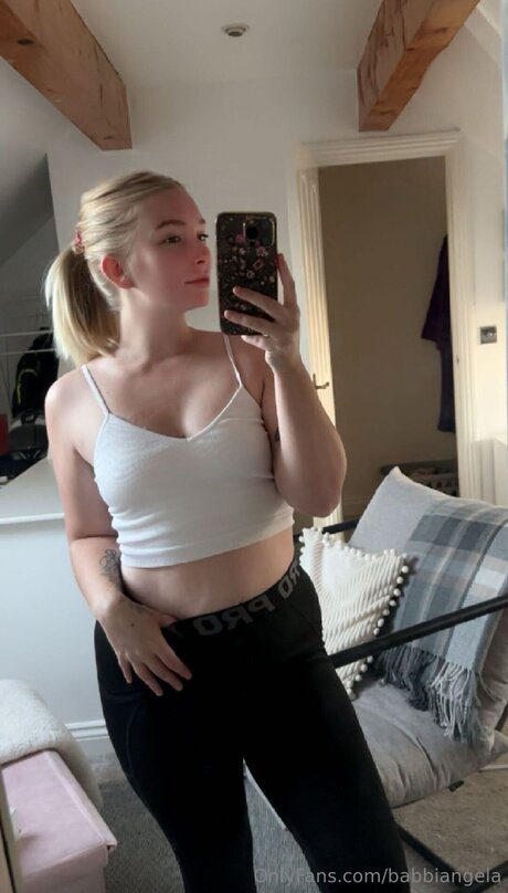 mature blonde onlyfans xxx pic