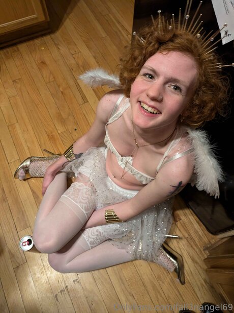 Fall3nangel69 pornographic star pics